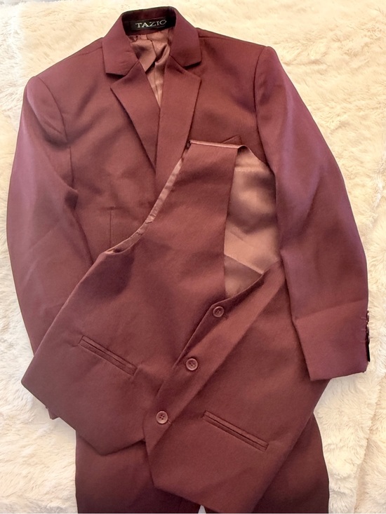 Tazio Other - Tazio Boys 3 piece maroon suit Sz 6 EUC Jacket Vest Pants KWW